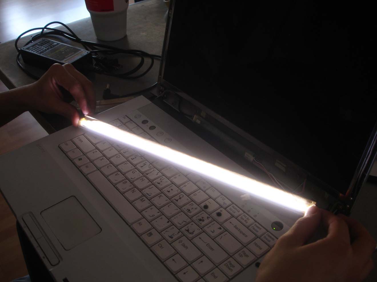 Замена и ремонт подсветки экрана ноутбука в посёлке Электроугли